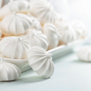 Meringues made of sugar