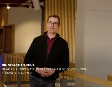 Team Up for Innovating Tomorrow: Close to Customers, Close to the Future Image