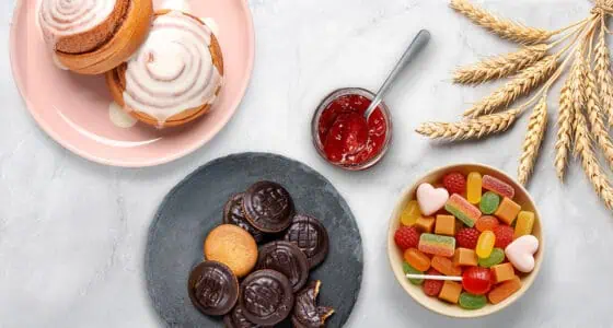 What Makes Glucose Syrup the Ideal Sweetener for Industrial Baking? Image